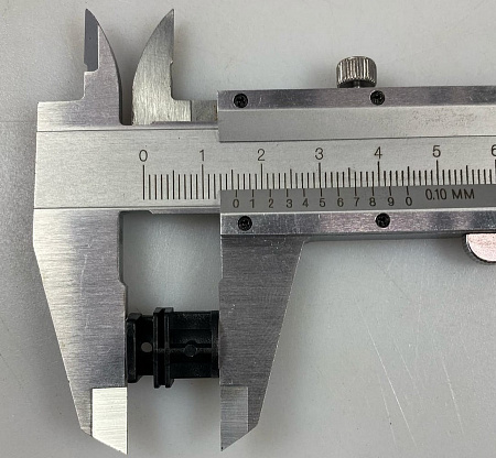 Корпус D-Sub L17DTZK25KFM Amphenol