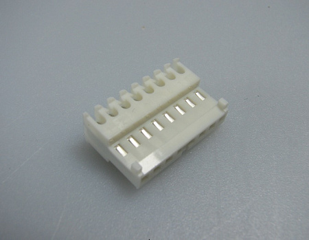 Разъем 3-0644563-8 AMP