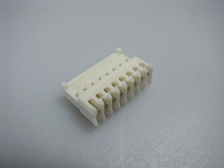 Разъем 3-0644563-8 AMP